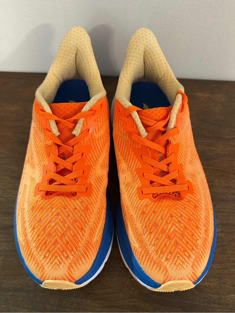 Hoka One One Mens Clifton 9 1127895 VOIM Orange Running Shoes Sneakers Size 8 D - Picture 3 of 8